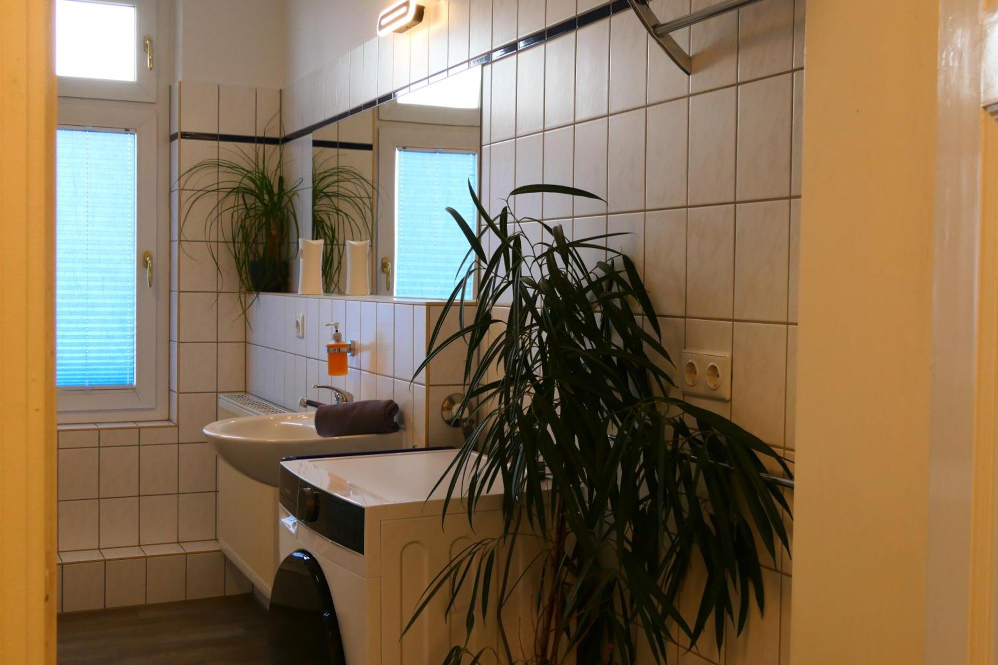 Uferpromenade Apartment Waren  Bagian luar foto