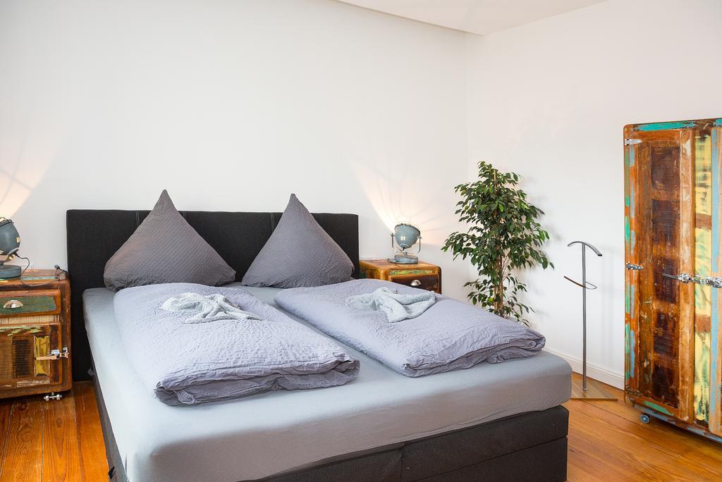 Uferpromenade Apartment Waren  Bagian luar foto